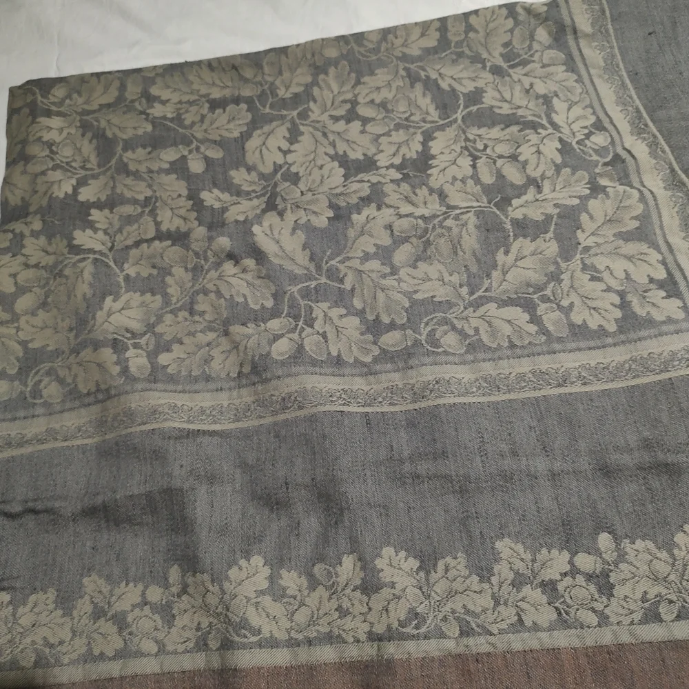 Williams Sonoma Acorn Harvest Jacquard Tablecloth 70